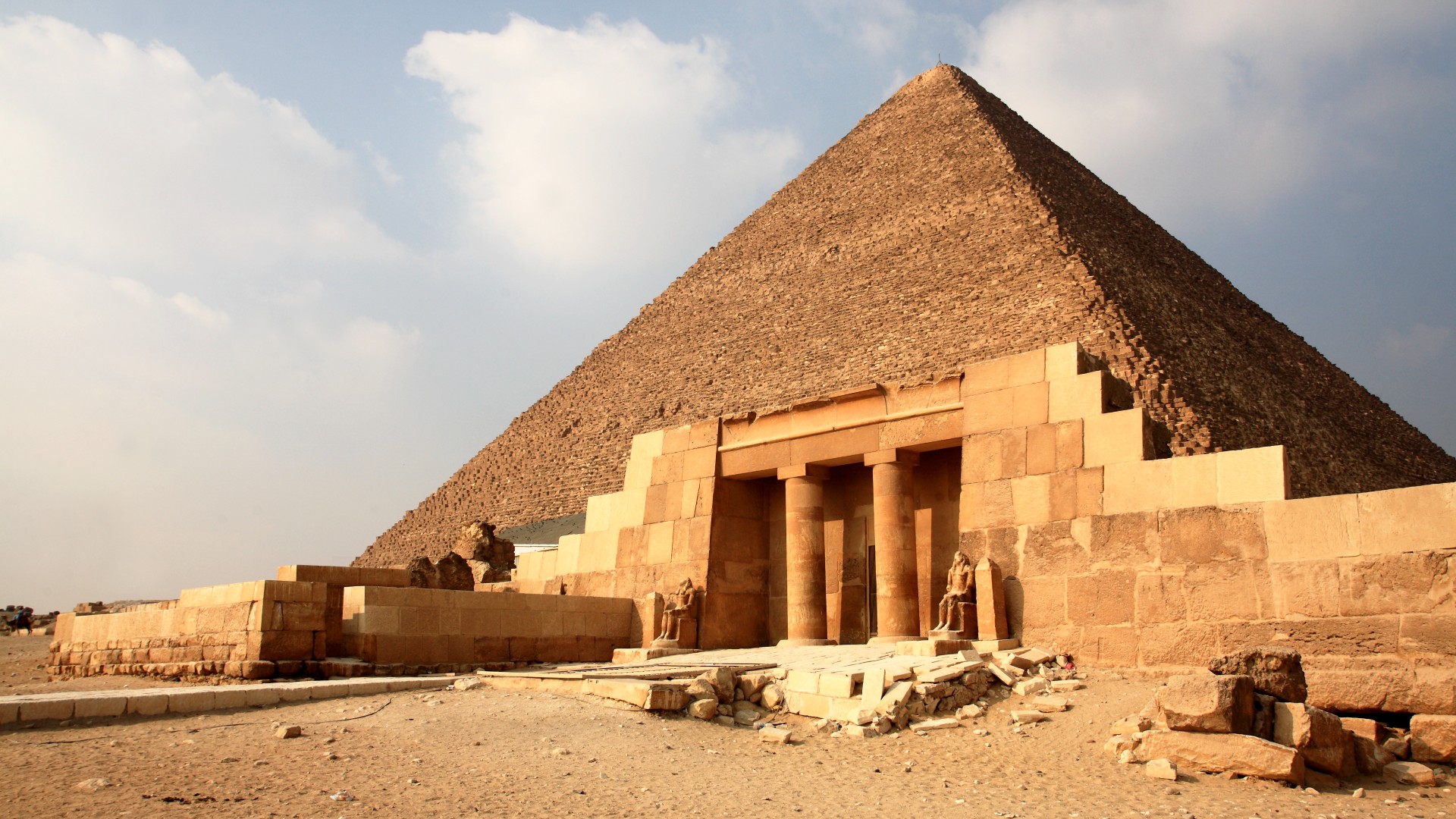 The Great Pyramid & Sphinx